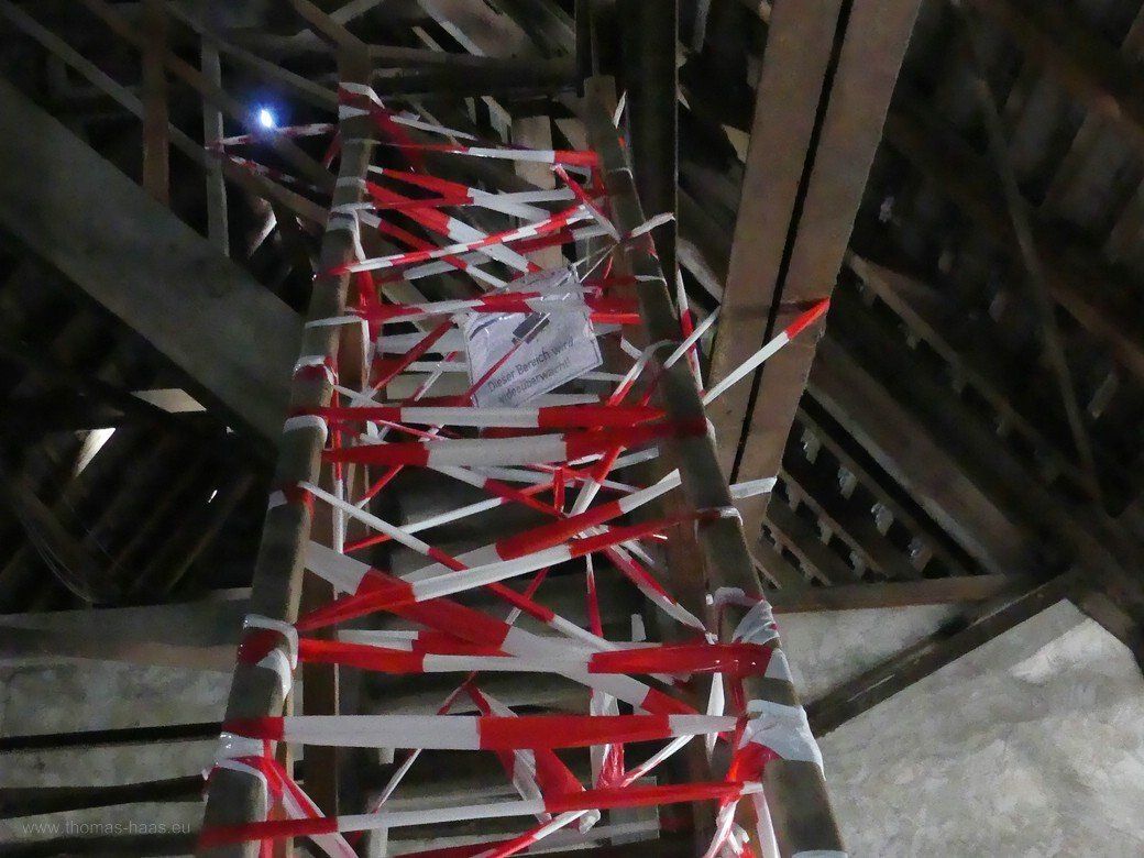 Abgeflattert- gesperrter Turm im HdO, 2022 Abgeflattert- gesperrter Turm im HdO, 2022