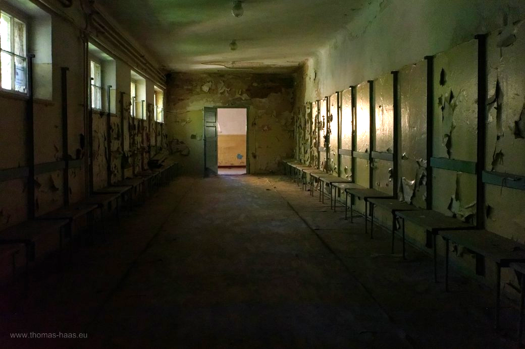 Haus der Offiziere, Badeanstalt, Umkleide,2022 Haus der Offiziere, Badeanstalt, Umkleide,2022