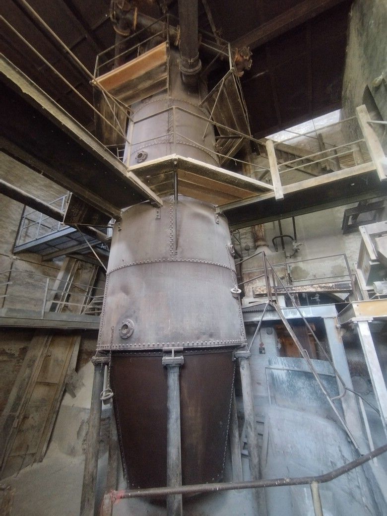 Oldisleben, Zuckerfabrik, Kalkofen, 2023 Der Kalkofen in Oldisleben. Eine Vorrichtung zum Brennen von Kalk.