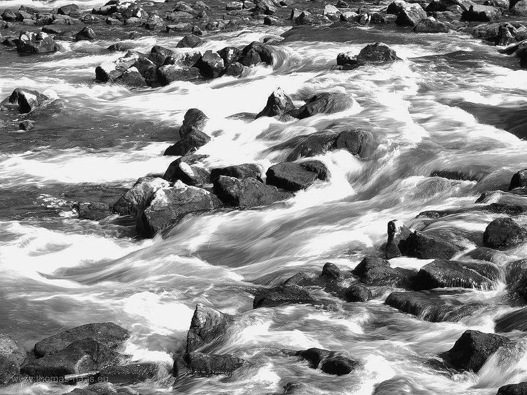 Langzeitbelichtung an der Rauen Rampe, Herbst 2023 Ende September 2023: nur wenig Wasser an der Rauen Rampe