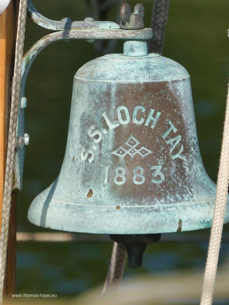 Schiffsglocke mit Geschichte, 1883 Schiffsglocke mit Geschichte, 1883