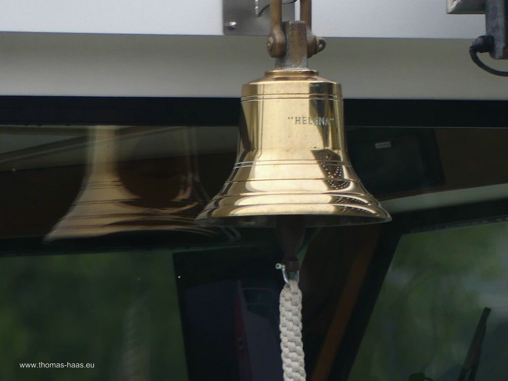 Schiffsglocke der Donauprinzessin mit der Gravur „Helena“ Schiffsglocke der Donauprinzessin mit der Gravur „Helena“
