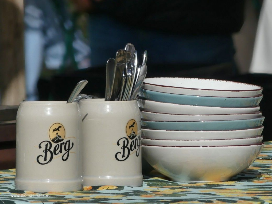 Verpflegungsstation... Verpflegungsstation...