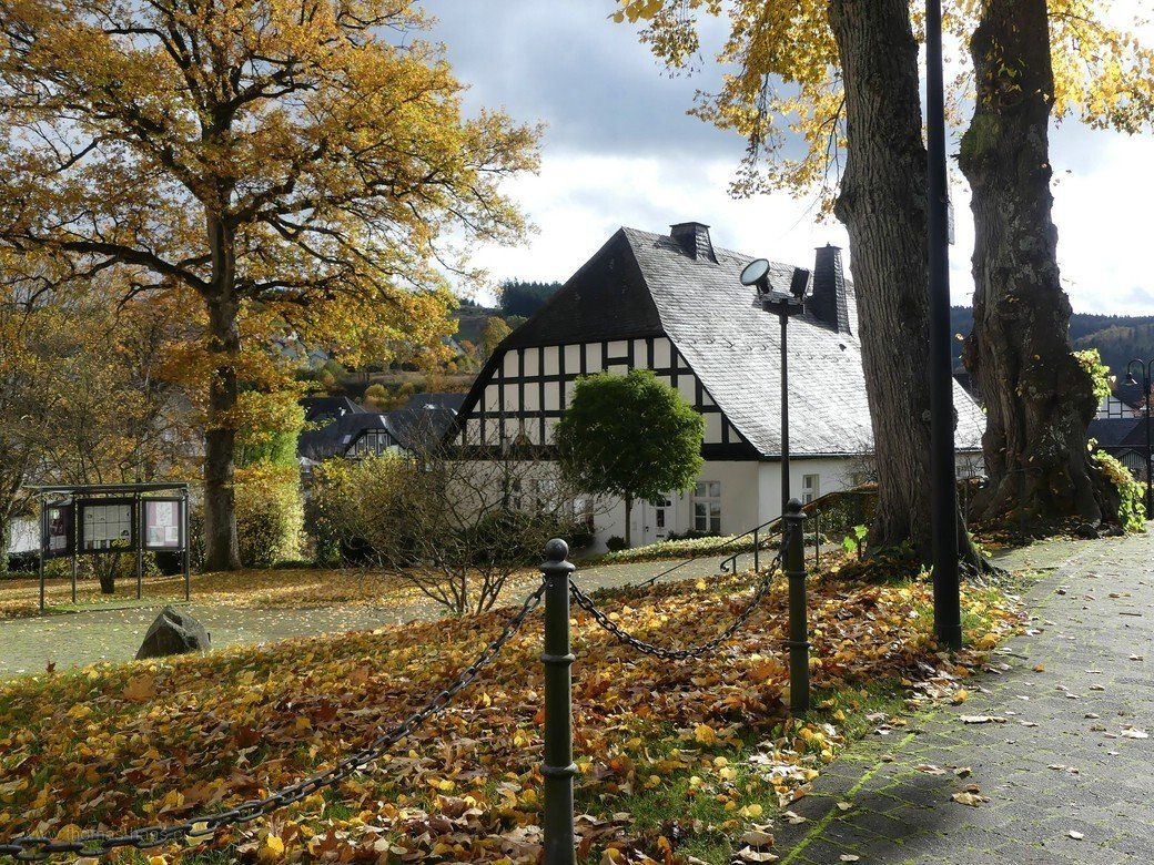 Das Pfarrhaus... - Eslohe, 2020 Das Pfarrhaus... - Eslohe, 2020