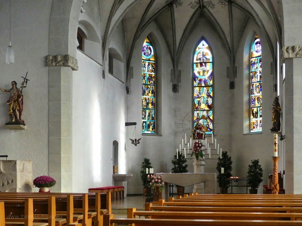 Der Chor von St. Johannes Baptist, Bussen-Kirche, 2023 Innenraum, chor von St. Johannes Baptist auf dem Bussen. 2023