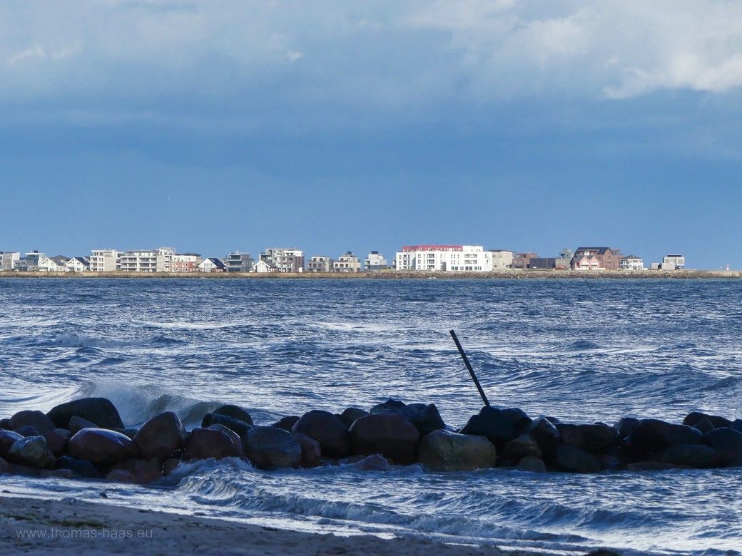 Über der Bausünde Port Olpenitz scheint die Sonne... Sonne über Port Olpenitz, 2023