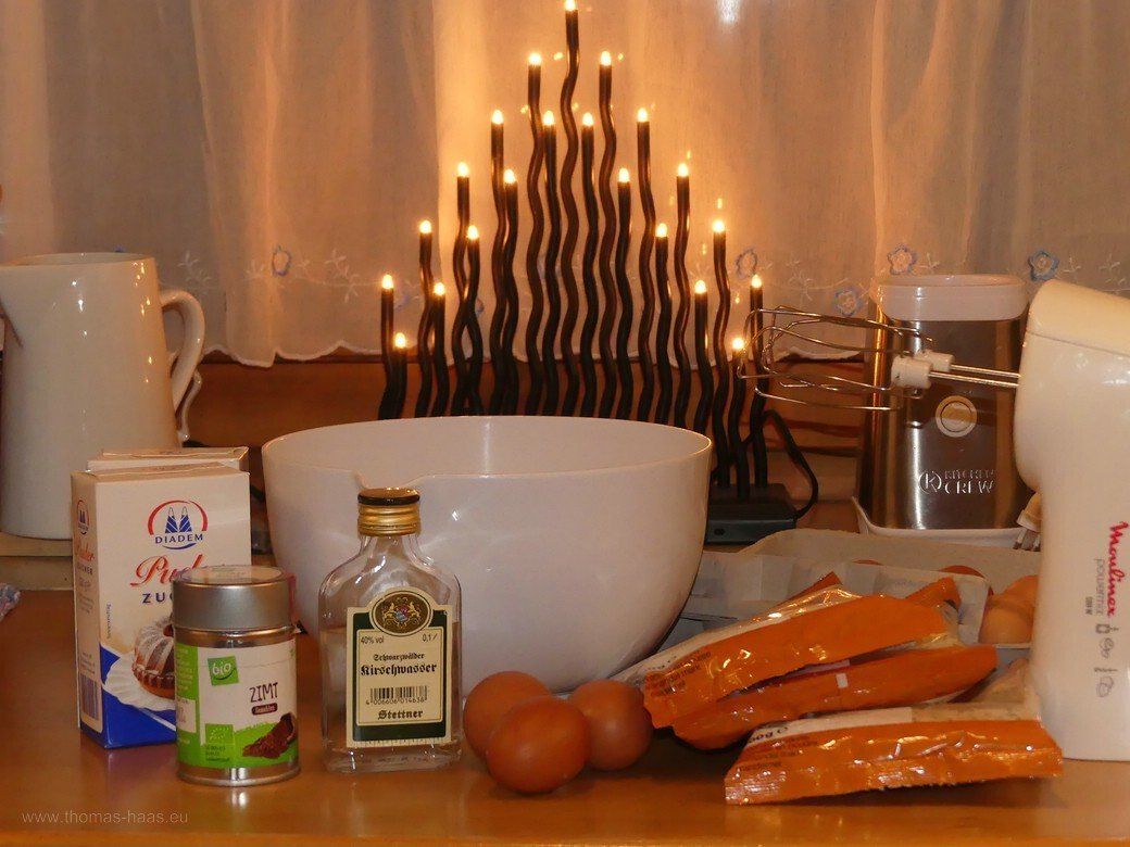 Gleich geht es los... - Zutaten für die Zimtsterne, 2021 Gleich geht es los... - Zutaten für die Zimtsterne, 2021