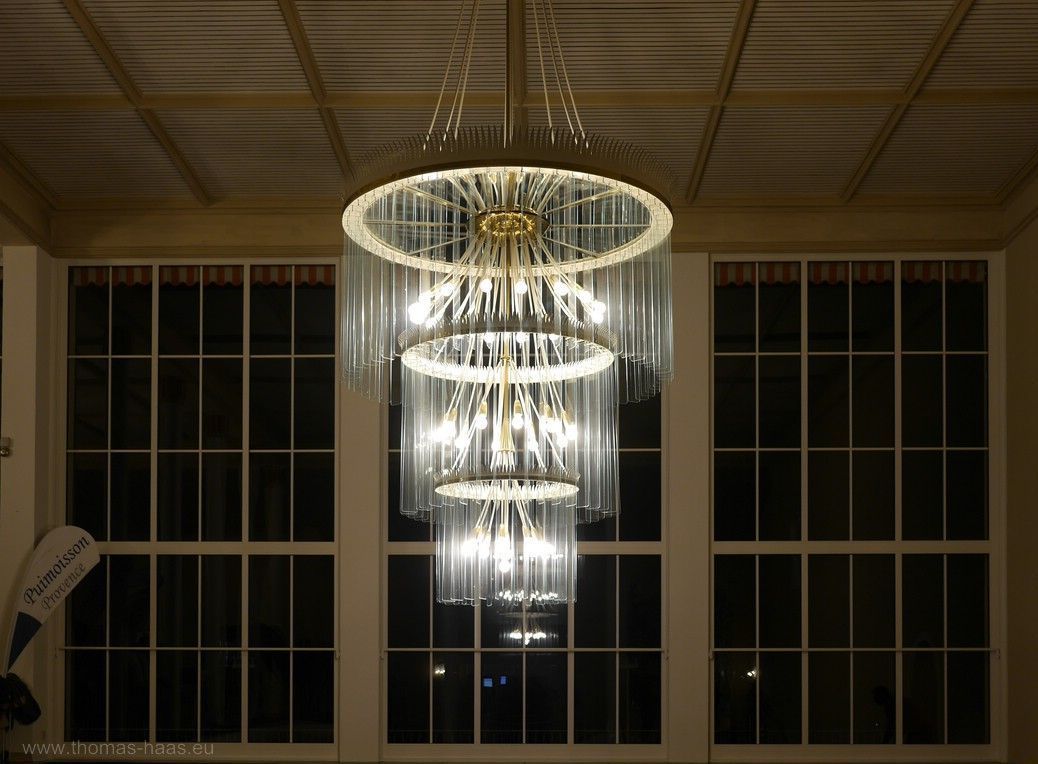 Leuchter im Kurhaus Freudenstadt, 2023