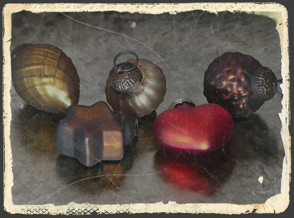 Glasbaumschmuck aus dem Antikwerkt, historisch aufbereitet, November 2025 Glasbaumschmuck aus dem Antikwerkt, historisch aufbereitet, November 2025