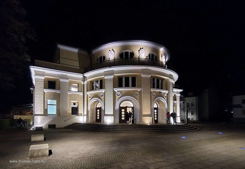 Das Konzerthaus in Heidenheim, März 2025, Nachtaufnahme Heidenheim/Brenz, Konzerthaus,2025, Nachtaufnahme
