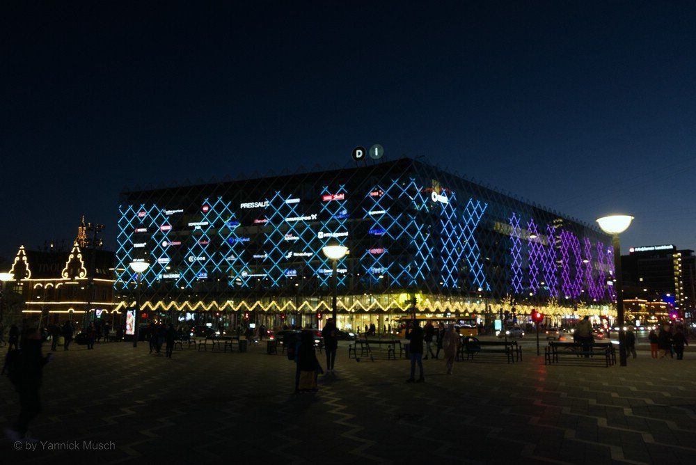 Dansk Industries bei Nacht, Kopenhagen, Januar 2020 Dansk Industries bei Nacht, Kopenhagen, Januar 2020