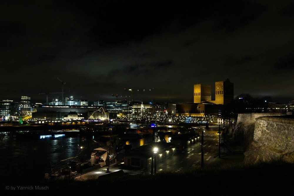 Oslo, Norwegen Nachtaufnahme, Janaur 2020 Oslo bei Nacht von der Festung Akershus...