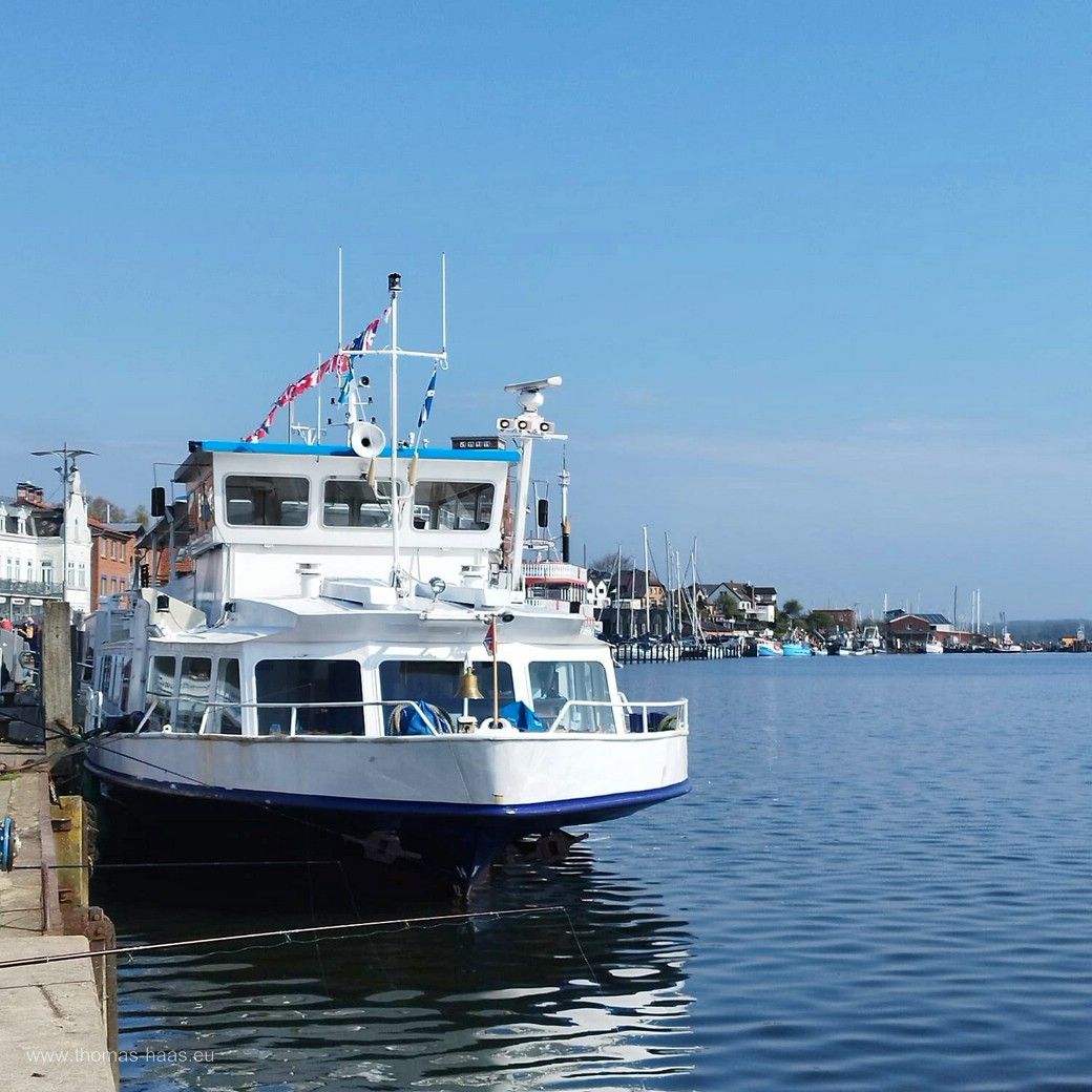 MS Stadt Kappeln am Anleger im Stadthafen Kappeln, April 2023