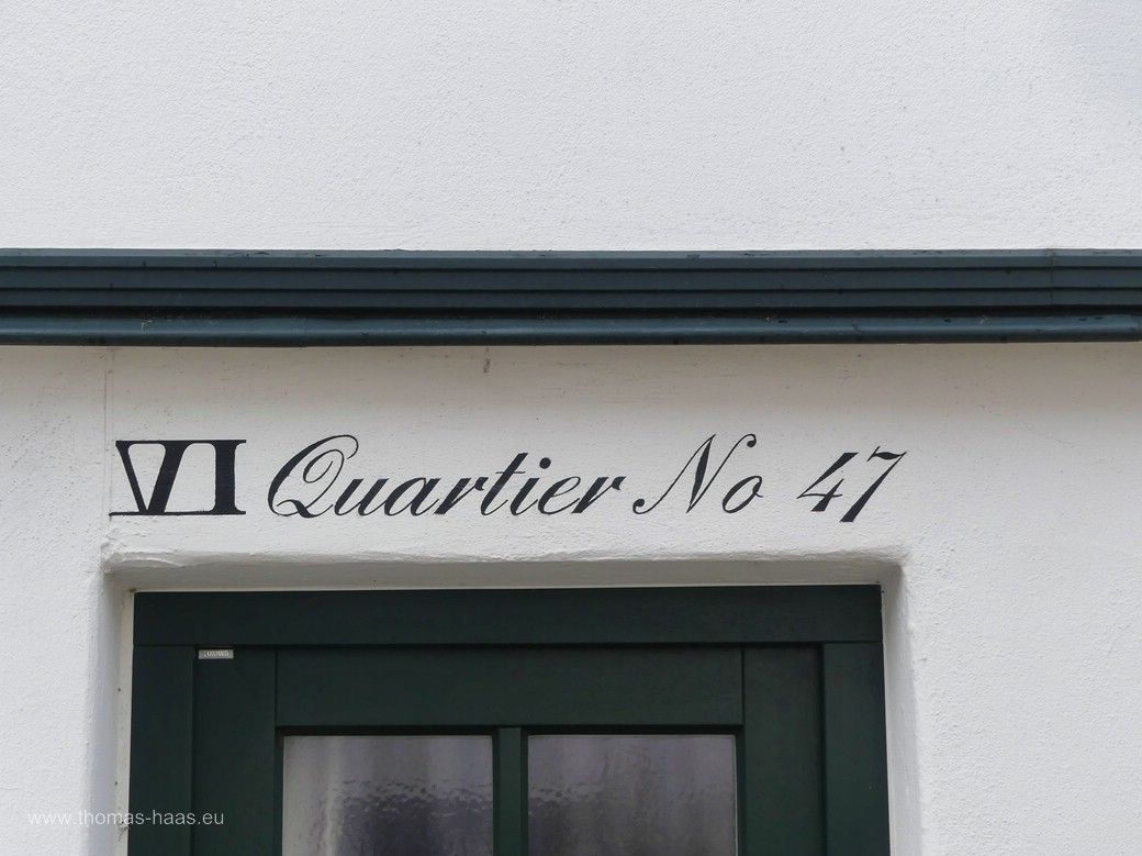 Hausnummer im VI Quartier, stilecht gemalt! Hausnummer im VI Quartier, stilecht gemalt!