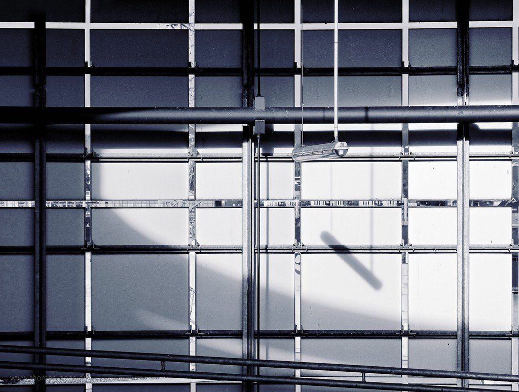 Detail im Parkaus, Ulm, 2020 Strukturen in Polar - Es werde Licht!