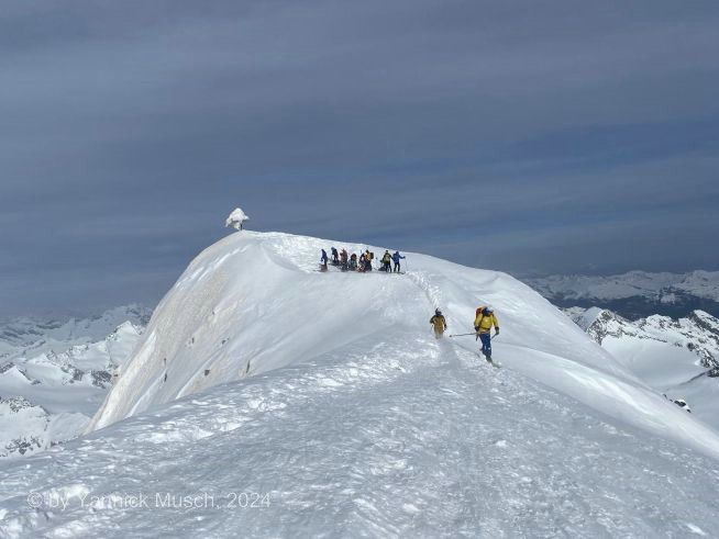 Großvenediger, der Gipfel - © by Yannick Musch, 2024 Der Gipfel des Großvenedigers...