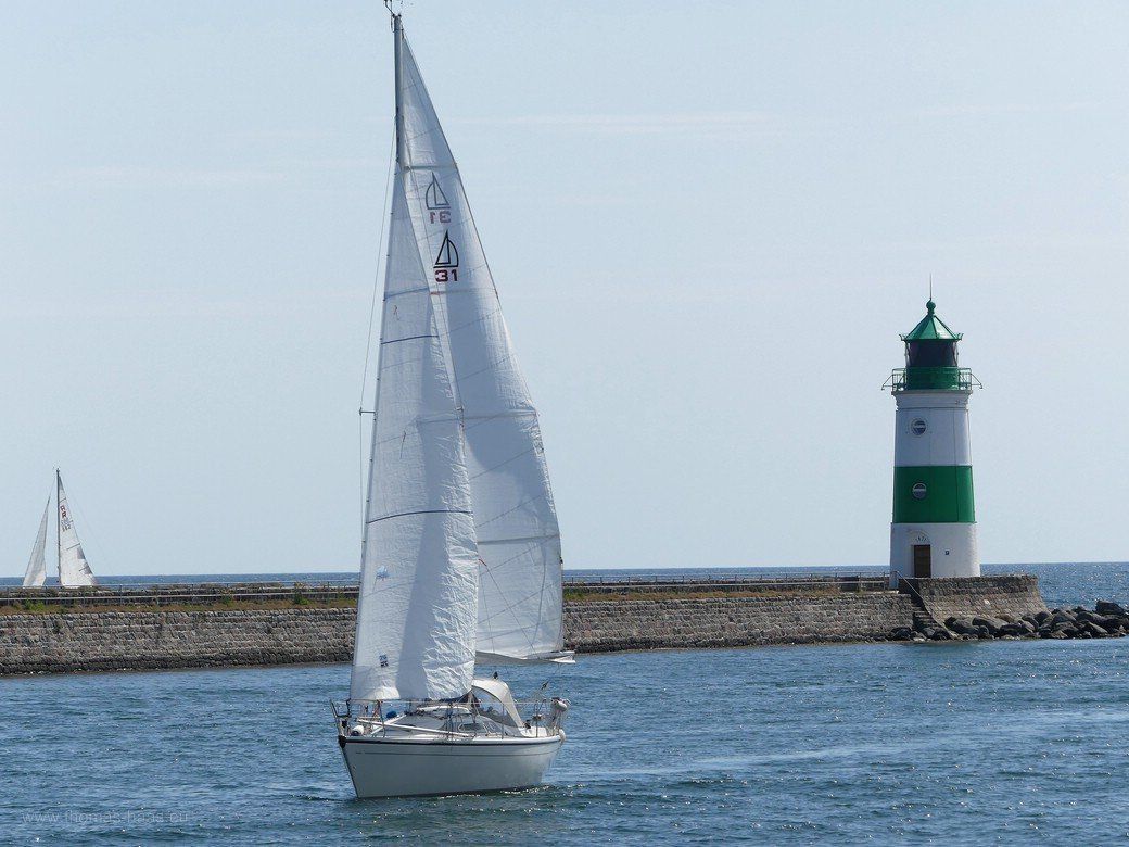 Segelboot und Leuchtturm in Schleimünde Leuchtturm-Momente - Schleimünde im Sommer 2020