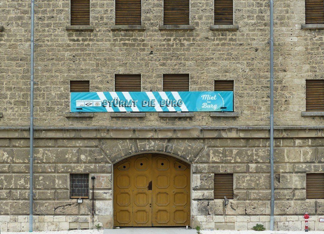 Die Wilhelmsburg in Ulm, Teil der Bundesfestung, am Festungsweg, Ulm, 2020 Wilhelmsburg, Ostflügel, Bundesfestung Ulm, 2020