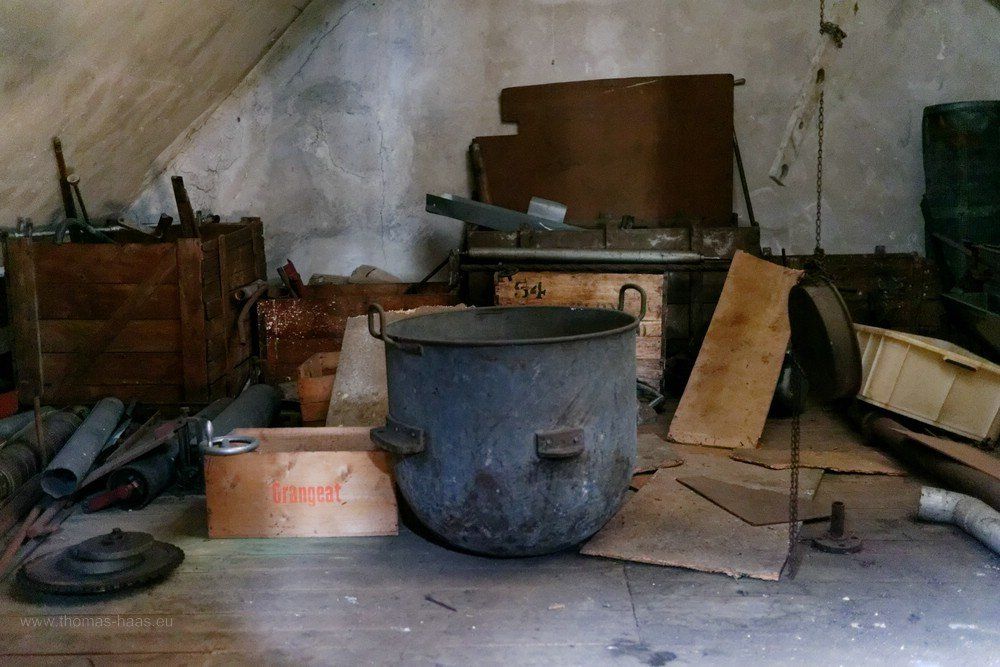 Kessel und Gerätschaft in der alten Lebkuchenfabrik, Arzberg, 2019 Arzberg, alte Lebkuchenfabrik, Lost Places, 2019