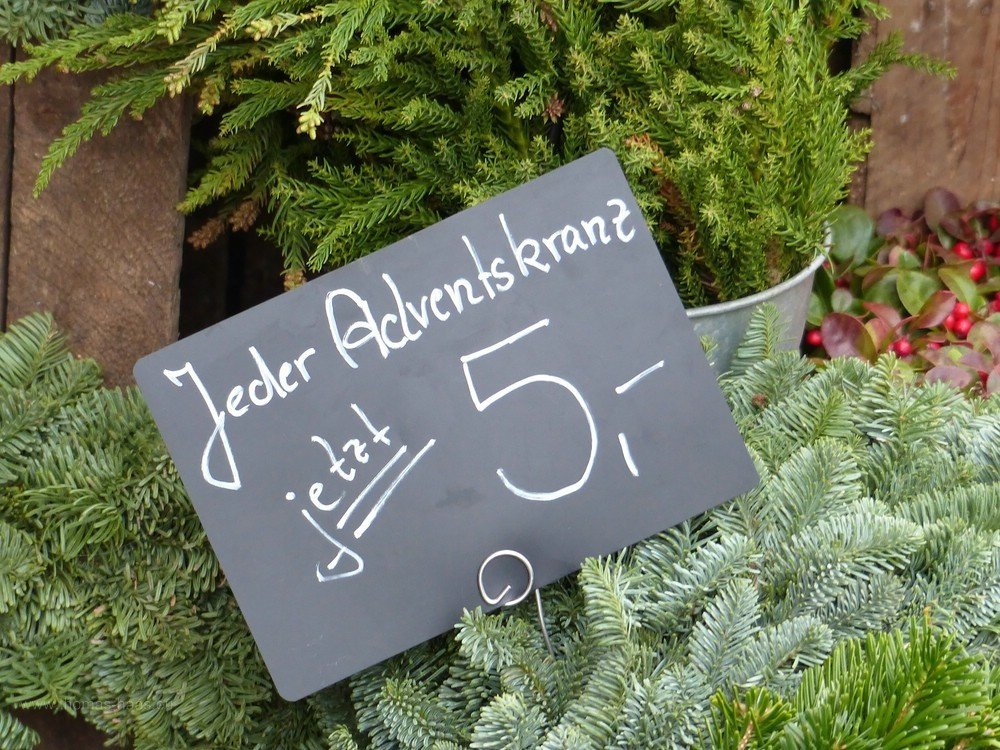 Reduzierter Adventskranz, Saisonartikel, 2019