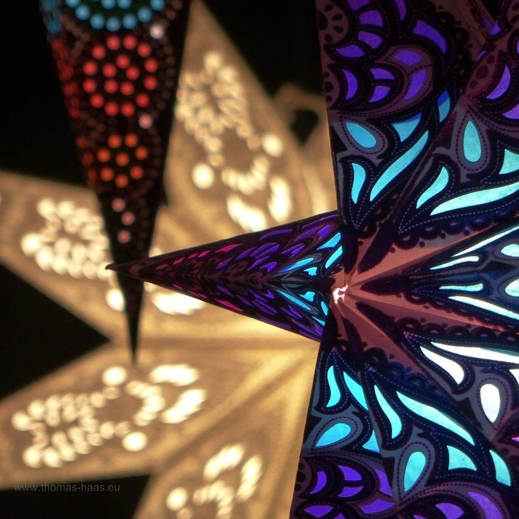 Weihnachten, beleuchtete Sterne... Weihnachten, beleuchtete Sterne...