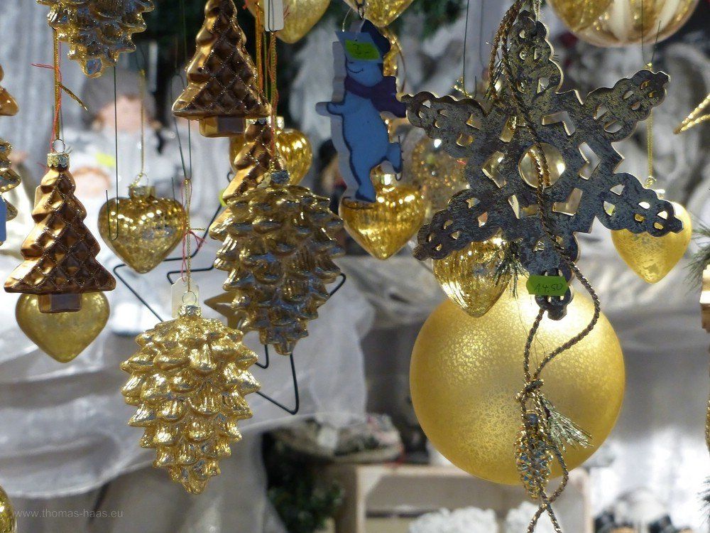 Bild Ausflug 31! Weihnachtsmarkt im Biberach Bild vom Ausflug 31!- Winterdeko in Goldtönen