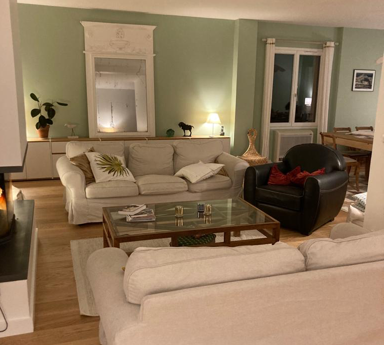 conseil et accompagnement aménagement et décoration salon et entrée maison ecully