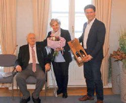v.l.n.r. SR Dr. Bernhard Orth, Dr. Gertrud Orth und Bürgermeister Christoph Glogger