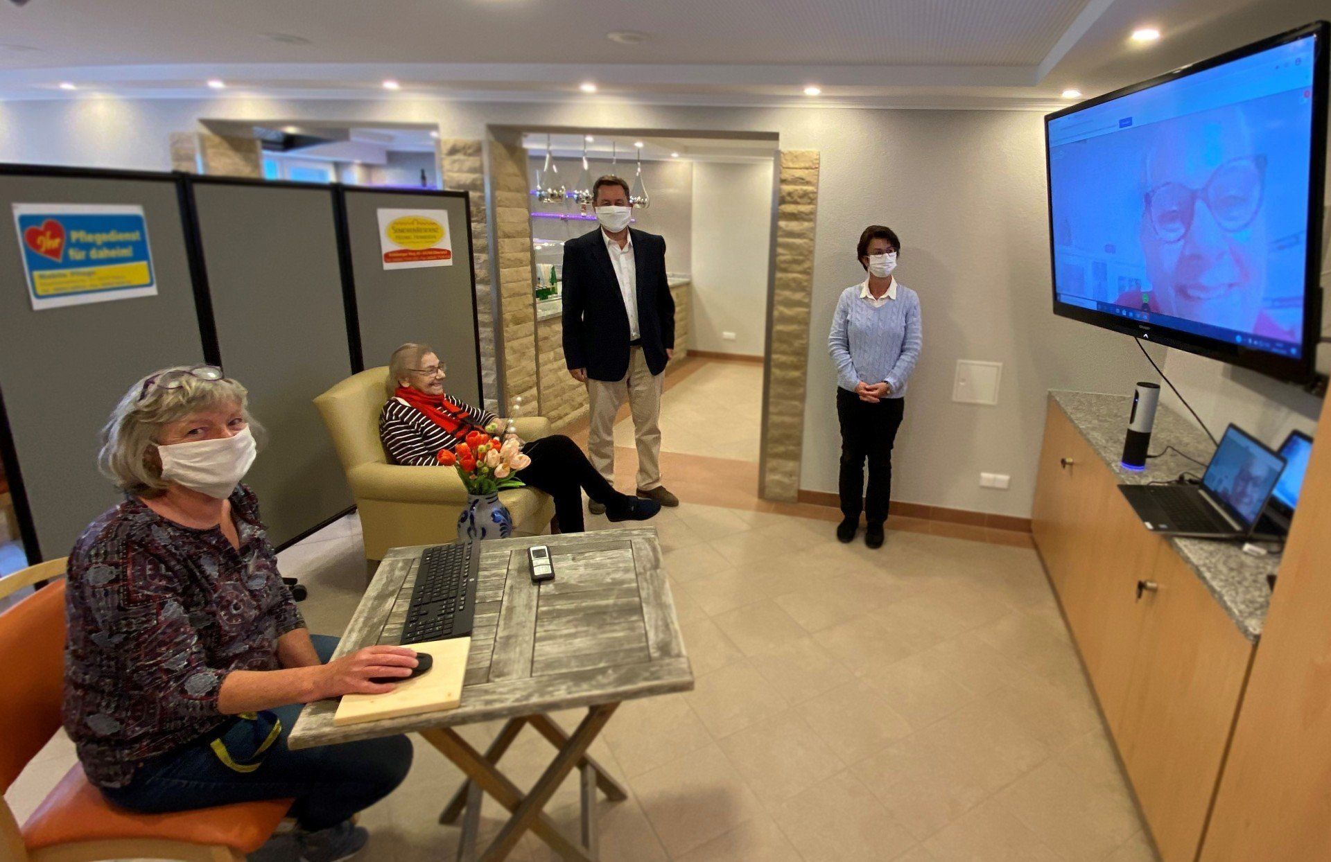 VIDEOSCHALTUNG IN DER SENIORENRESIDENZ HEDWIG HENNEBÖHL