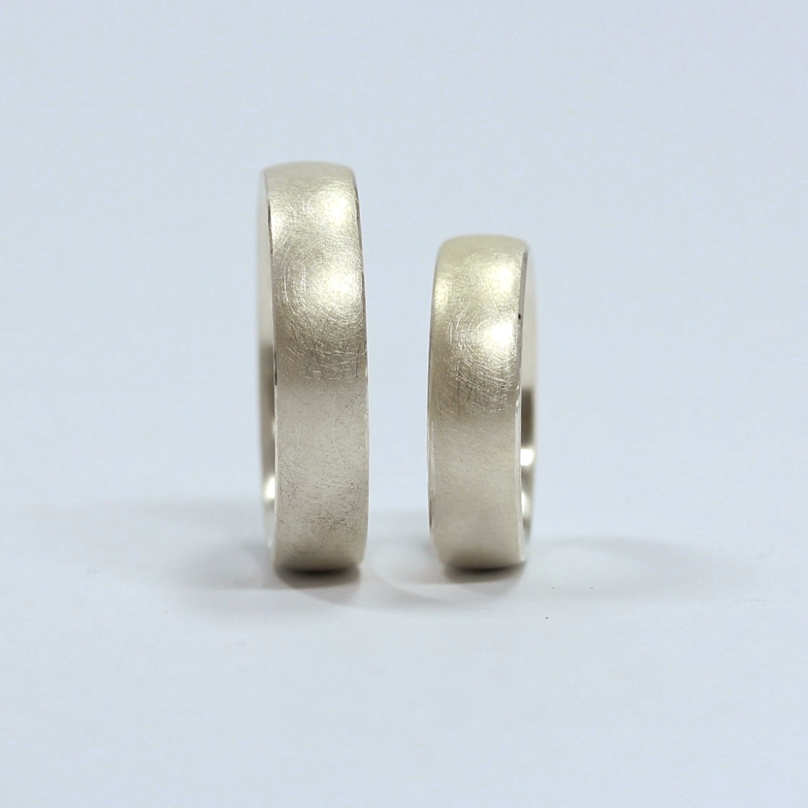Trauringe, Eheringe Silber, fein mattiert, schlicht
