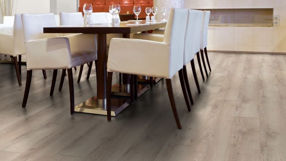 silla de comedor moderno, mesa estilo industrial, mesa de madera, mesa de cristal, mesa de centro, mesa elevable, mesita