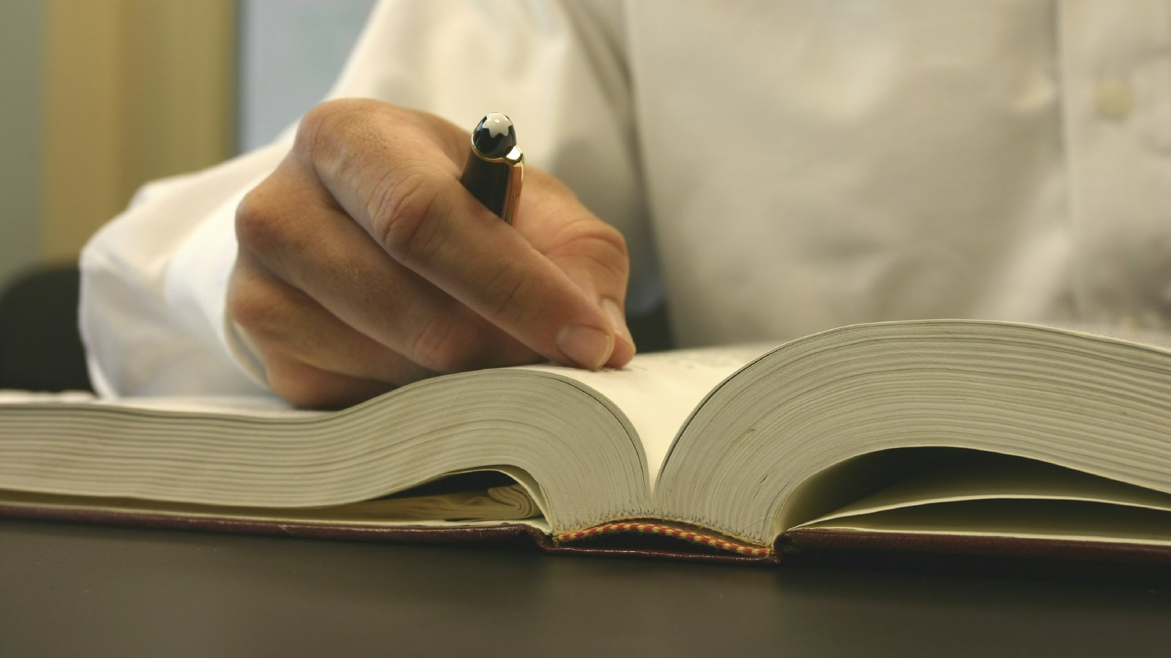 Warum benötige ich einen erfahrenen Anwalt in der Teilungsversteigerung?