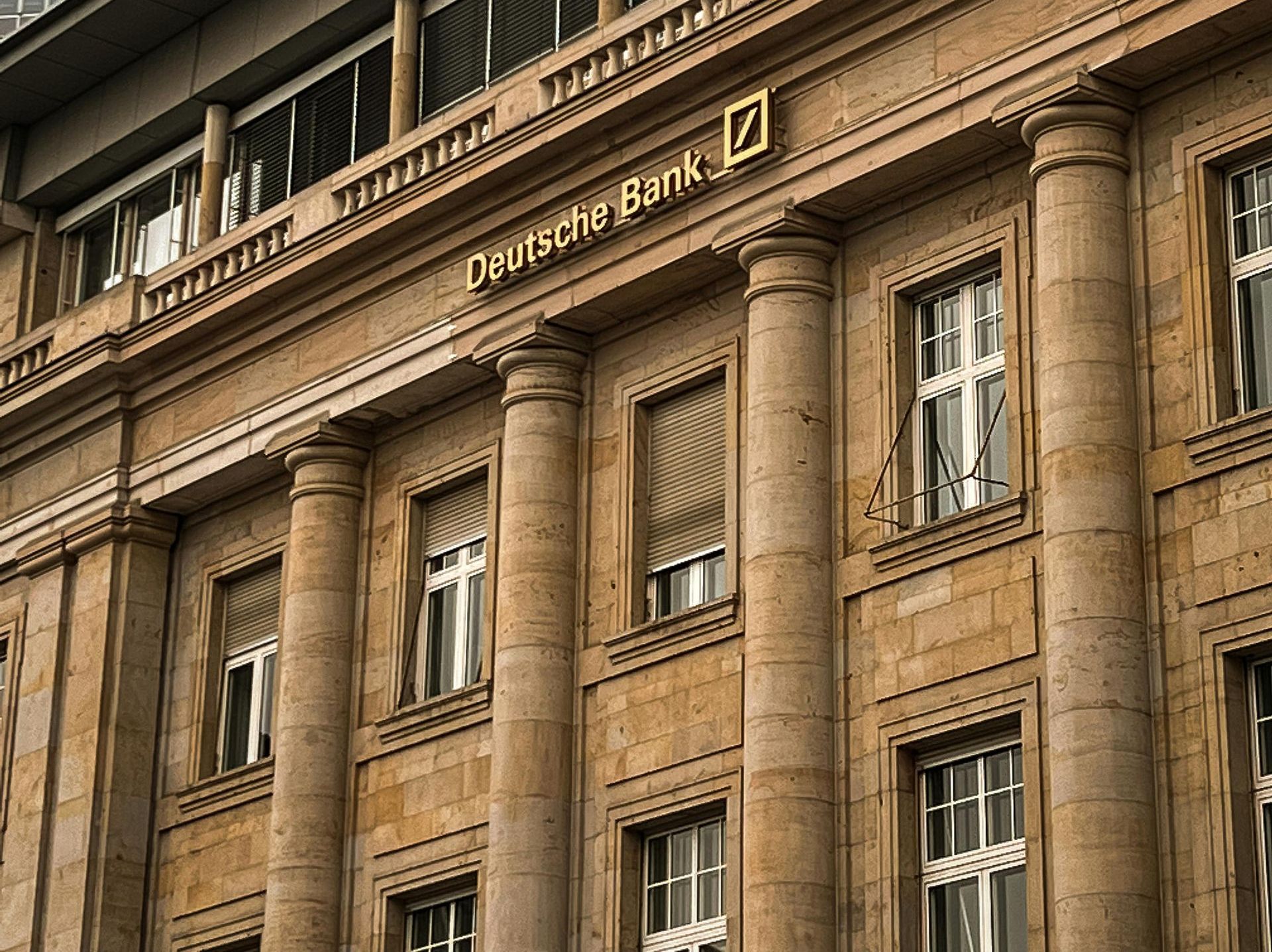 Löschungsbewilligung oder Verzicht auf die Grundschuld in der Teilungsversteigerung ?