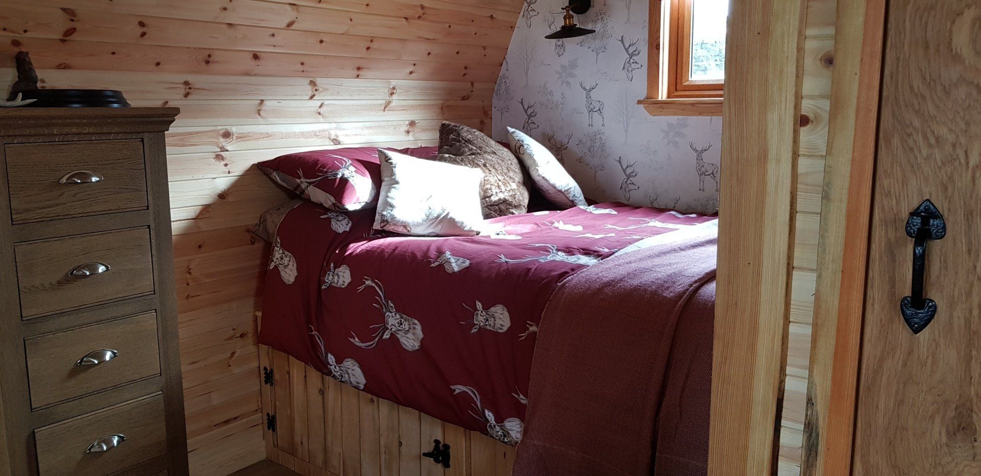 heritage pod looking at bed