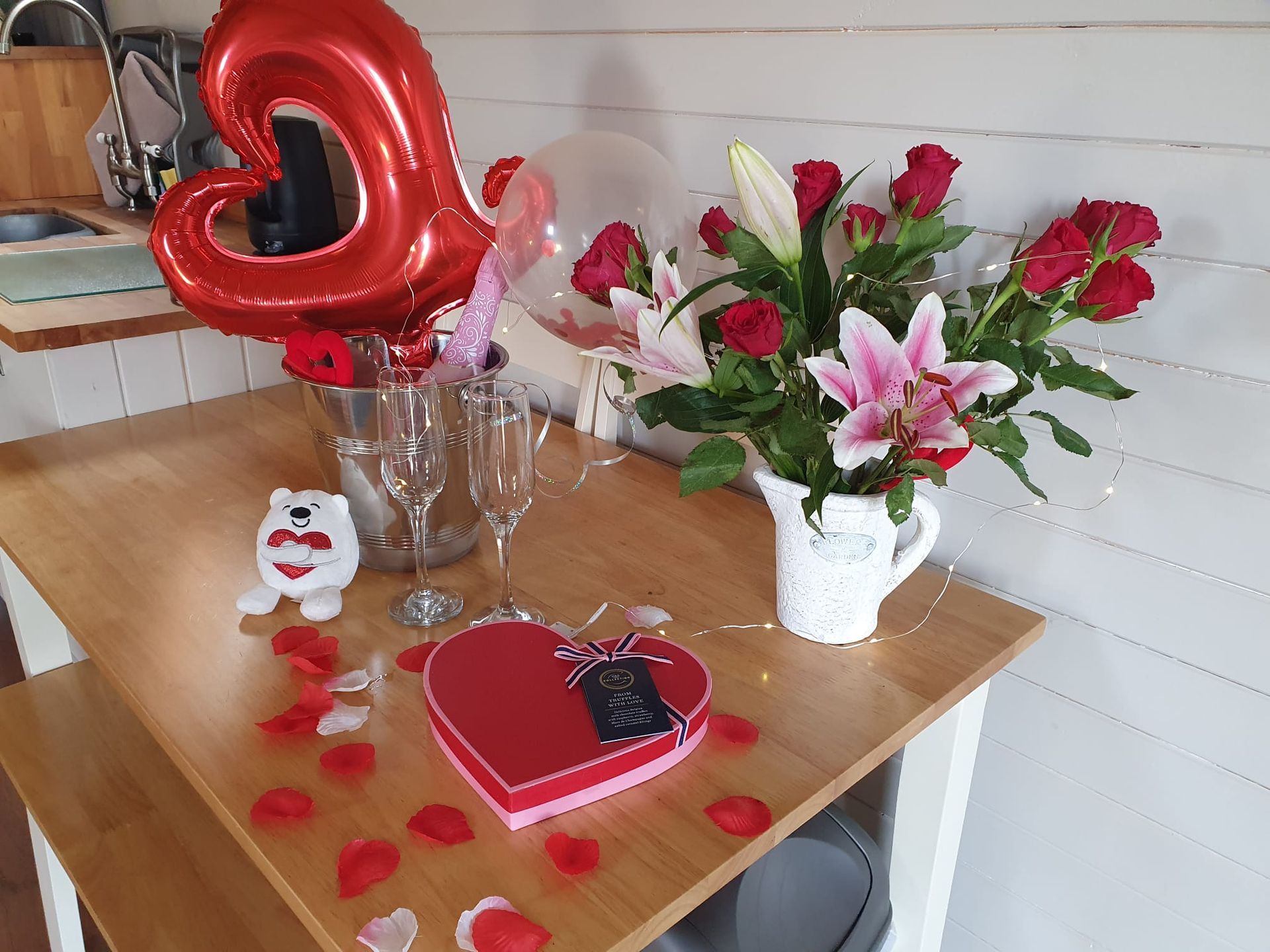 Romantic ste up in one of the pods