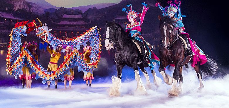 Szene aus der neuen Show - Land der Tausend Träume. Szene aus der neuen Show - Land der Tausend Träume.