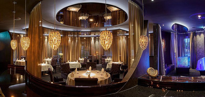 Ammolite – The Lighthouse Restaurant” mit zwei Michelin-Sternen ausgezeichnet. Ammolite – The Lighthouse Restaurant” mit zwei Michelin-Sternen ausgezeichnet.