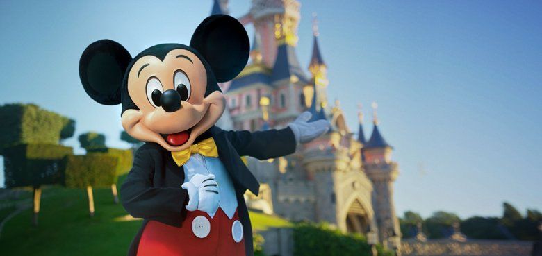 Disneyland Paris öffnet wieder am 15. Juli 2020 Disneyland Paris öffnet wieder am 15. Juli 2020 mit vielen Überraschungen.