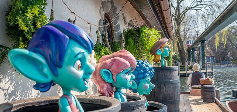 Die kleinen Yomis sind Teil der Geschichtswelt rund um Kaiserin Josefina. Die kleinen Yomis sind Teil der Geschichtswelt rund um Kaiserin Josefina.