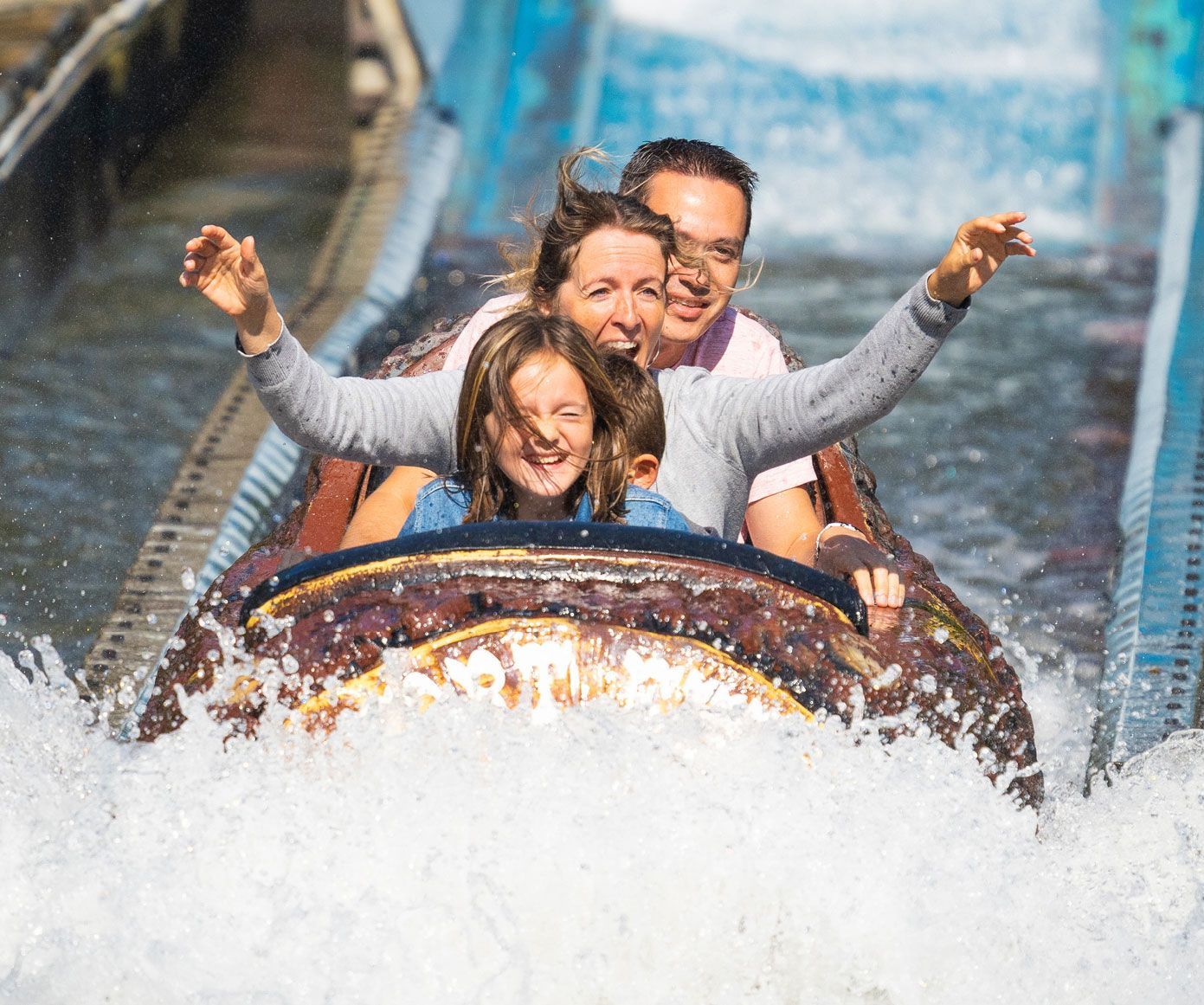 FORT FUN Wasserbahn Wild River.. FORT FUN Wasserbahn Wild River. und Neuheit Yakari Erlebniswelt.