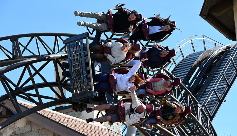 Der neue Themenbereich mit Multi-Launch-Coaster Zauberexpress. Der neue Themenbereich mit Multi-Launch-Coaster Zauberexpress.