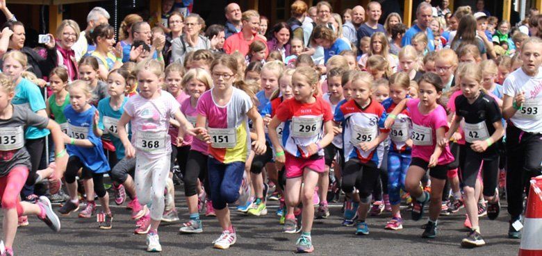 FORT FUN Westernlauf Eine der größten Laufveranstaltungen im Sauerland in FORT FUN