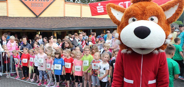 Der FORT FUN Westernlauf Der FORT FUN Westernlauf findet jedes Jahr statt