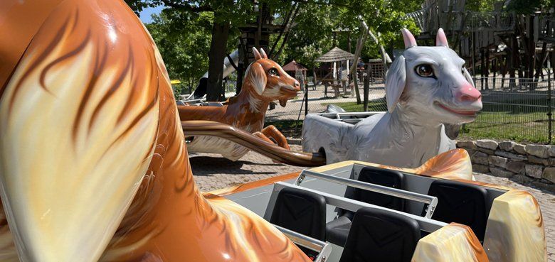 Freizeitpark Lochmühle - Ziegenhüpfer Die neue Attraktion Ziegenhüpfer im Freizeitpark Lochmühle.