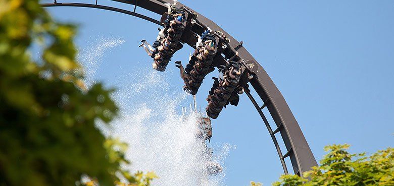 KRAKE hat eine eigene Spritzwasserzone im Heide Park Resort. KRAKE hat eine eigene Spritzwasserzone im Heide Park Resort.