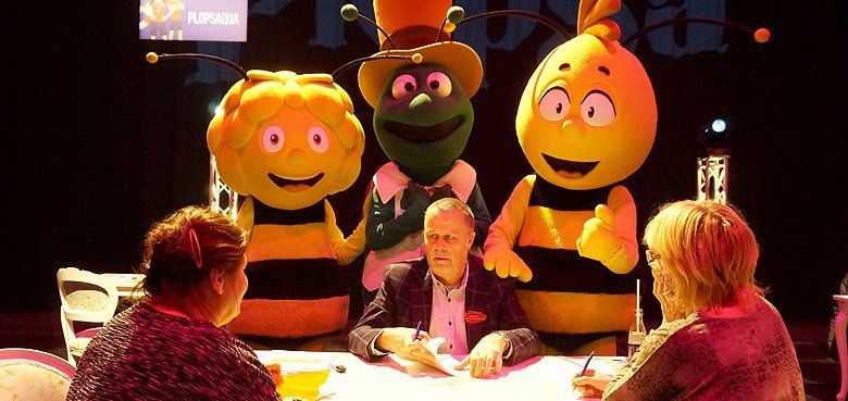 Holiday Park -500 neue Jobs! Holiday Park -500 neue Jobs!