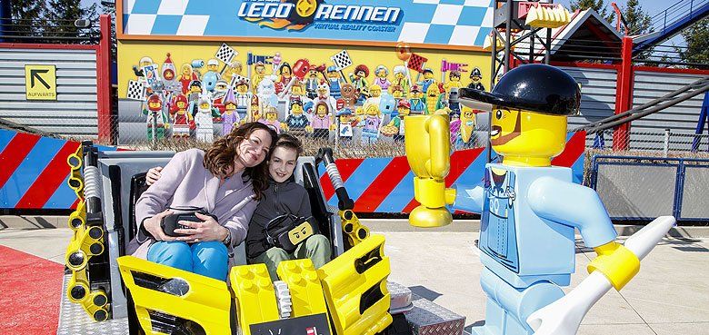 Natalia Wörner und Sohn Jacob-Lee im LEGOLAND