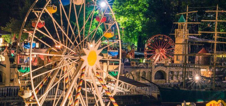 LEGOLAND Langen Nächten Miniland im Lichterzauber. LEGOLAND Langen Nächten Miniland im Lichterzauber.