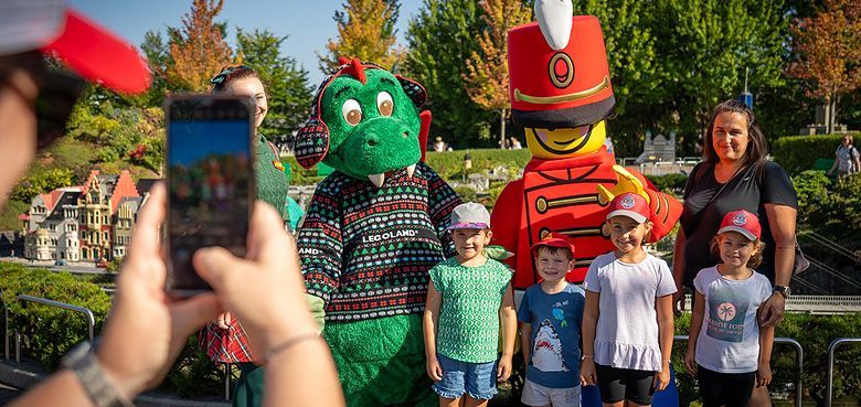 Im LEGOLAND Deutschland die Ninja-Künste trainieren. Bis zum 2. Juni können NINJAGO Fans im LEGOLAND Deutschland ihre Ninja-Künste trainieren.