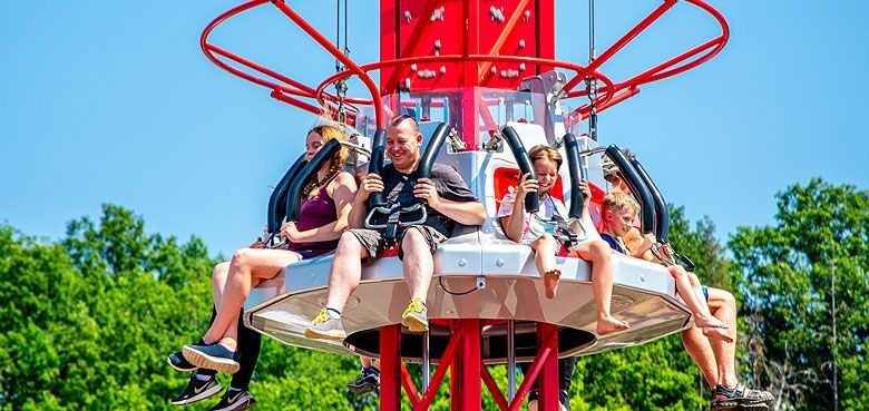 Freifallturm in der Limo-Fabrik Oskarshäuser Freifallturm in der Limo-Fabrik